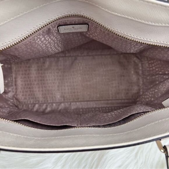 🍓 Kate Spade tote with wallet set 🍓 - Picture 2 of 4